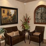 Waiting room at Pinnacle Peak Endodontics